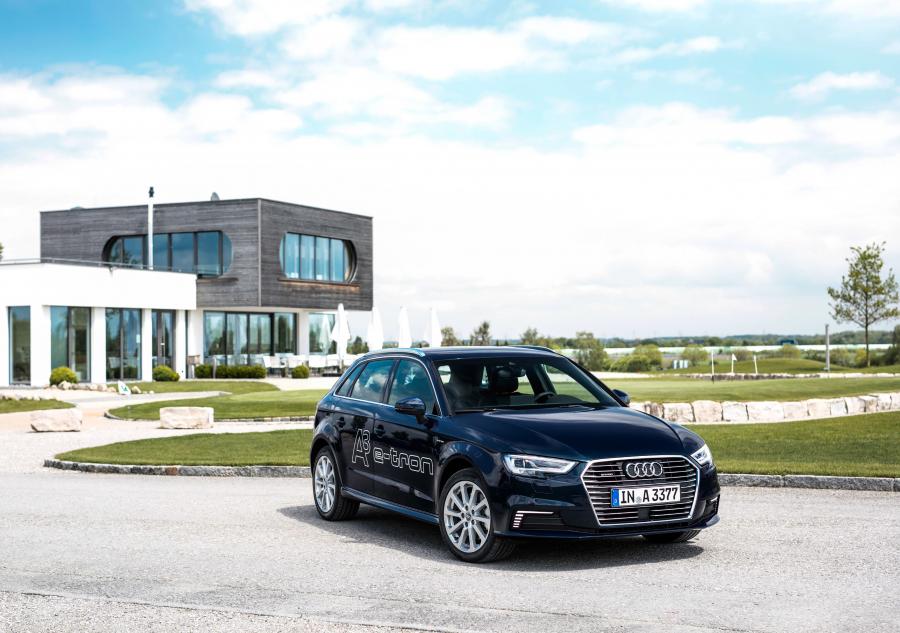  Audi A3 Sportback e-tron (8V) 2016 года  (фото 17 из 31)